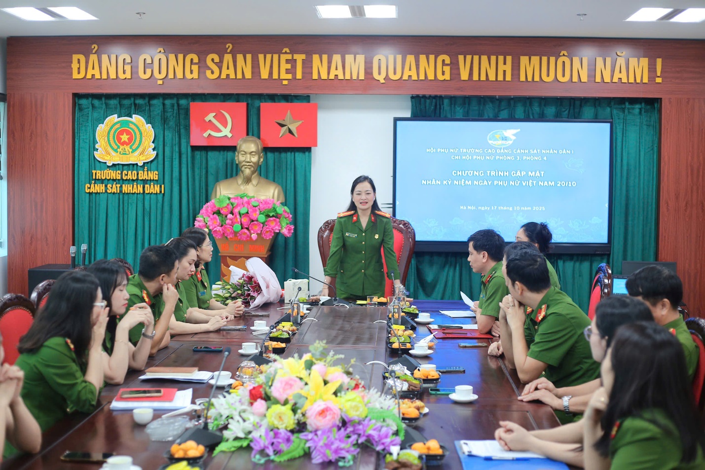 Chi hội phụ nữ Phòng Quản lý đào tạo, Phòng Bảo đảm chất lượng đào tạo tổ chức các hoạt động hướng tới kỷ niệm 60 năm Ngày truyền thống Nhà trường (30/12/1965-30/12/2025)
