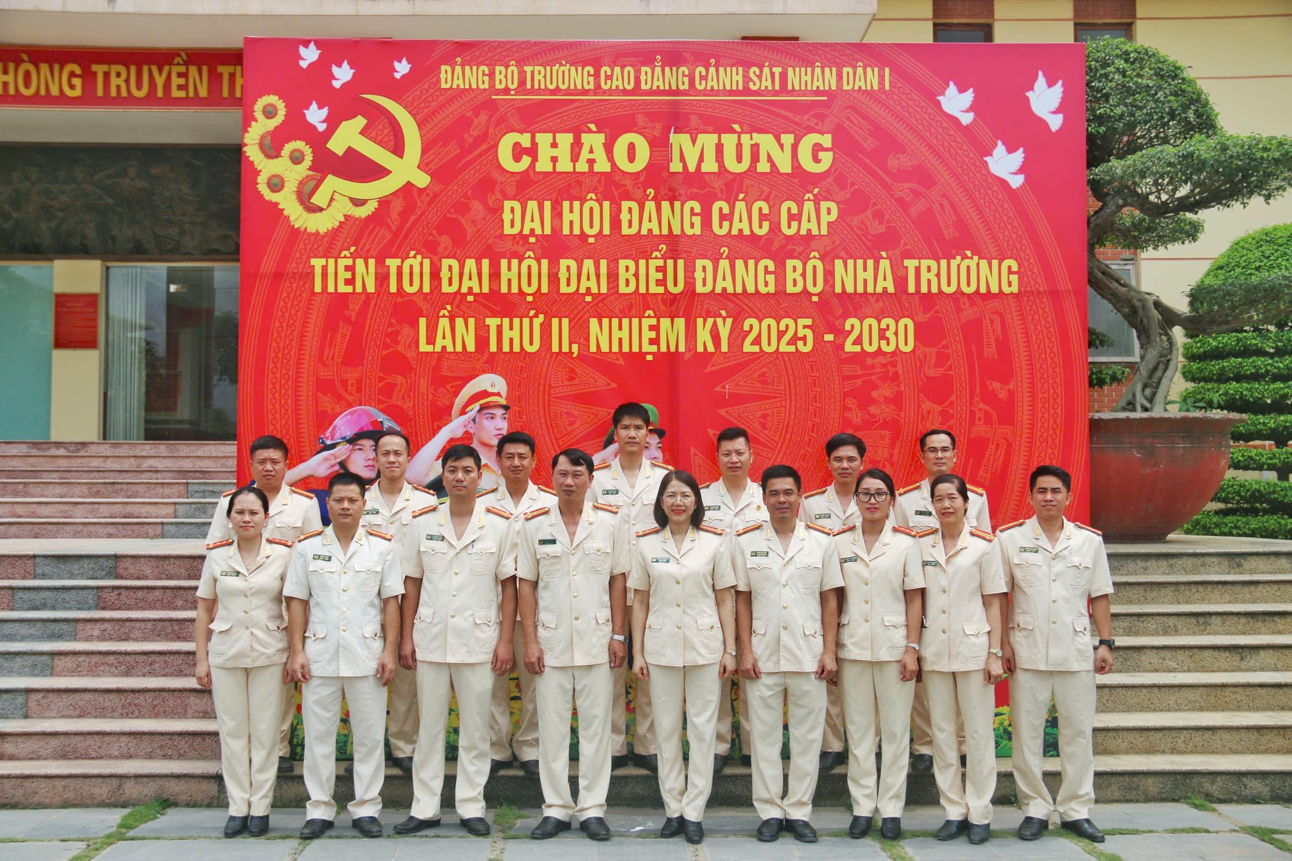 Phòng Quản lý đào tạo chủ động, sáng tạo trong công tác tham mưu góp phần hoàn thành xuất sắc nhiệm vụ trọng tâm năm học 2025 - 2026