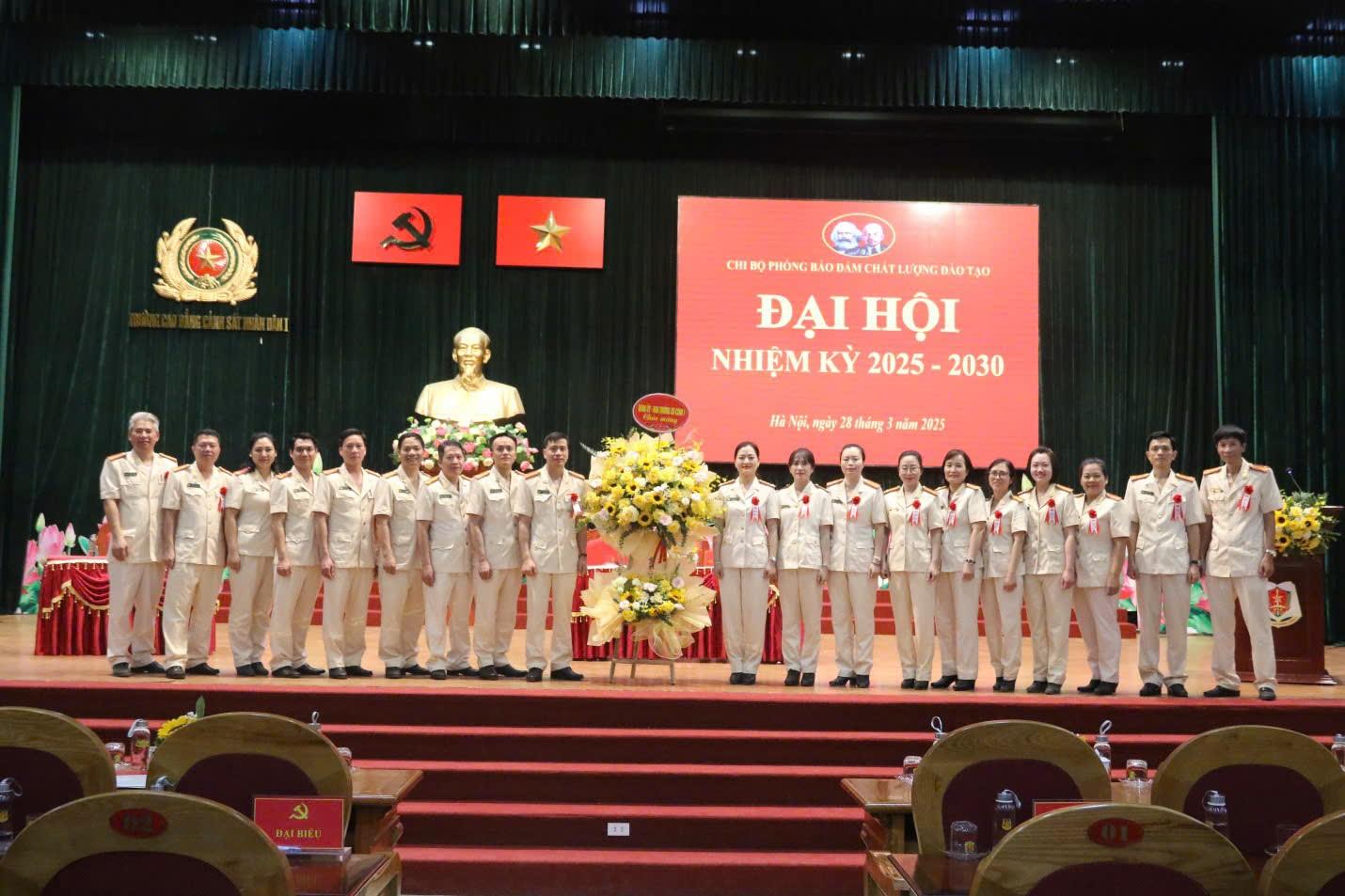 Phát huy truyền thống 60 năm của Trường Cao đẳng Cảnh sát nhân dân I, phòng Bảo đảm chất lượng đào tạo xây dựng theo giá trị cốt lõi  “Đoàn kết, Trách nhiệm, Tiên phong, Sáng tạo”