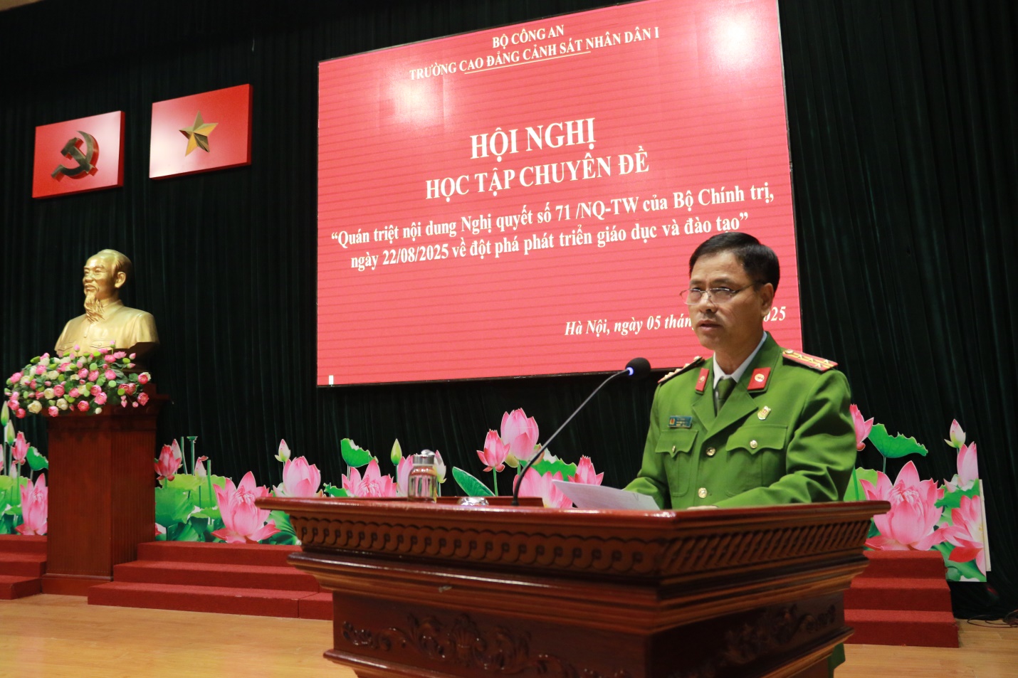 Tổ chức Hội nghị học tập chuyên đề “Quán triệt Nghị quyết số 71-NQ/TW ngày 22/8/2025 của Bộ Chính trị về đột phá phát triển giáo dục và đào tạo”