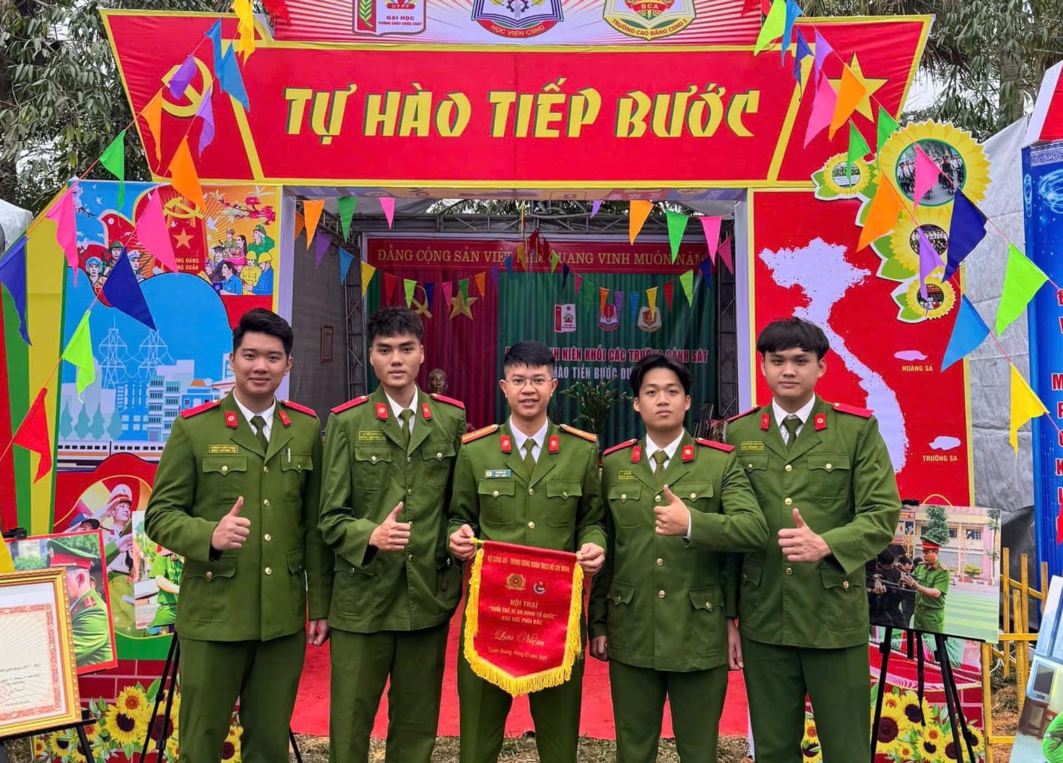 Sôi nổi nhiều hoạt động trong Tháng Thanh niên 2025 của tuổi trẻ nhà trường