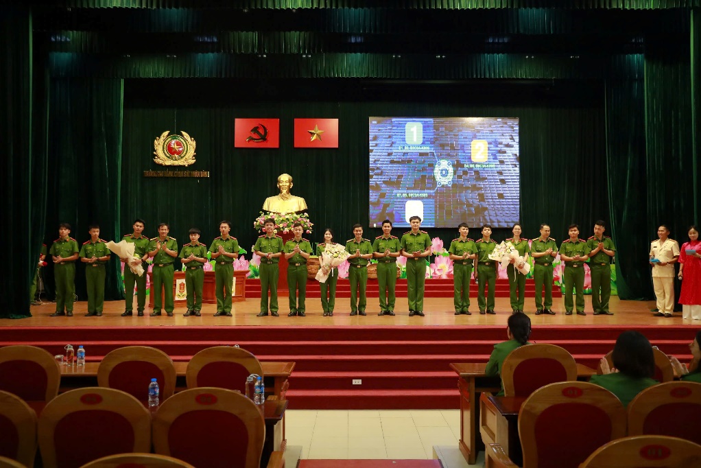 Hội thi học tốt chuyên ngành Quản lý hành chính về trật tự xã hội khoá K60S năm học 2024-2025
