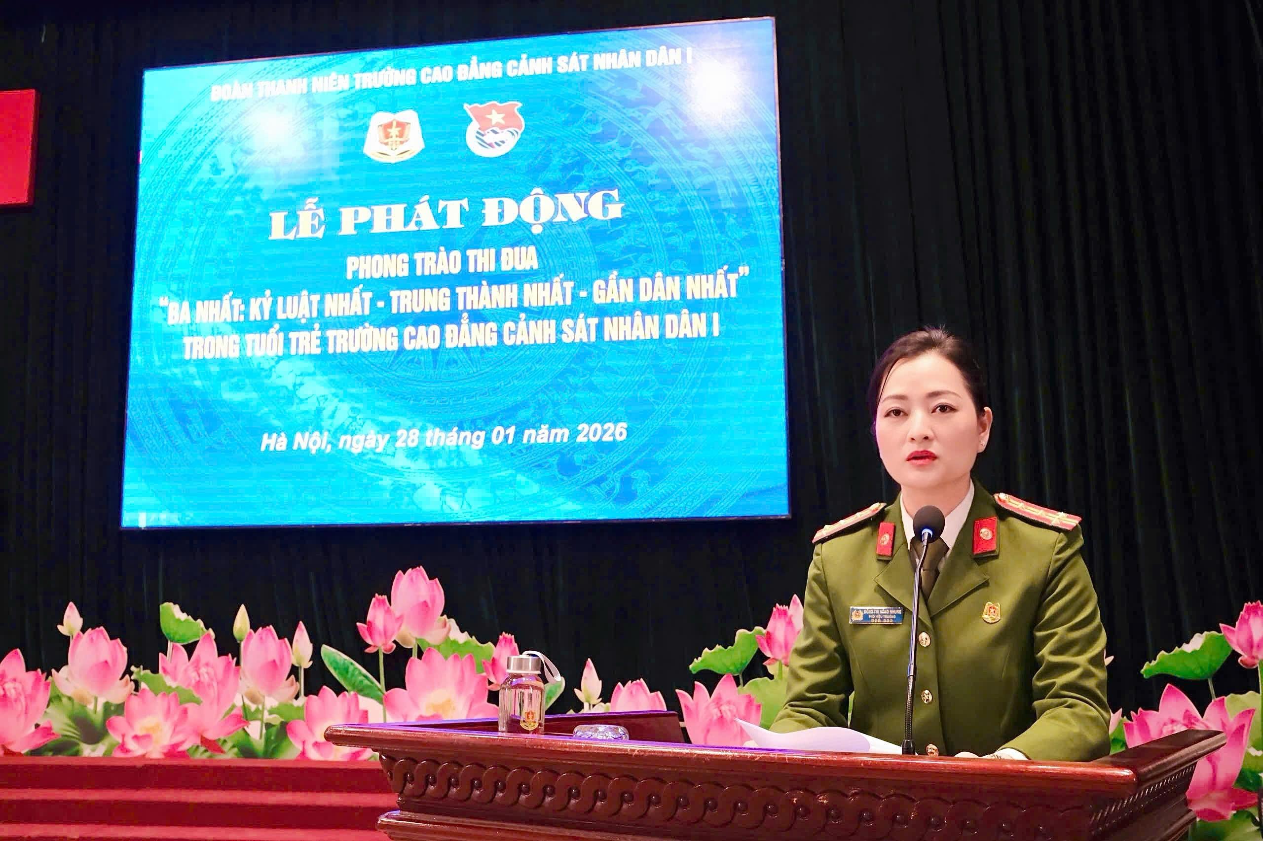 Phát động phong trào thi đua "Ba nhất: Kỷ luật nhất - Trung thành nhất - Gần dân nhất" trong Tuổi trẻ nhà trường