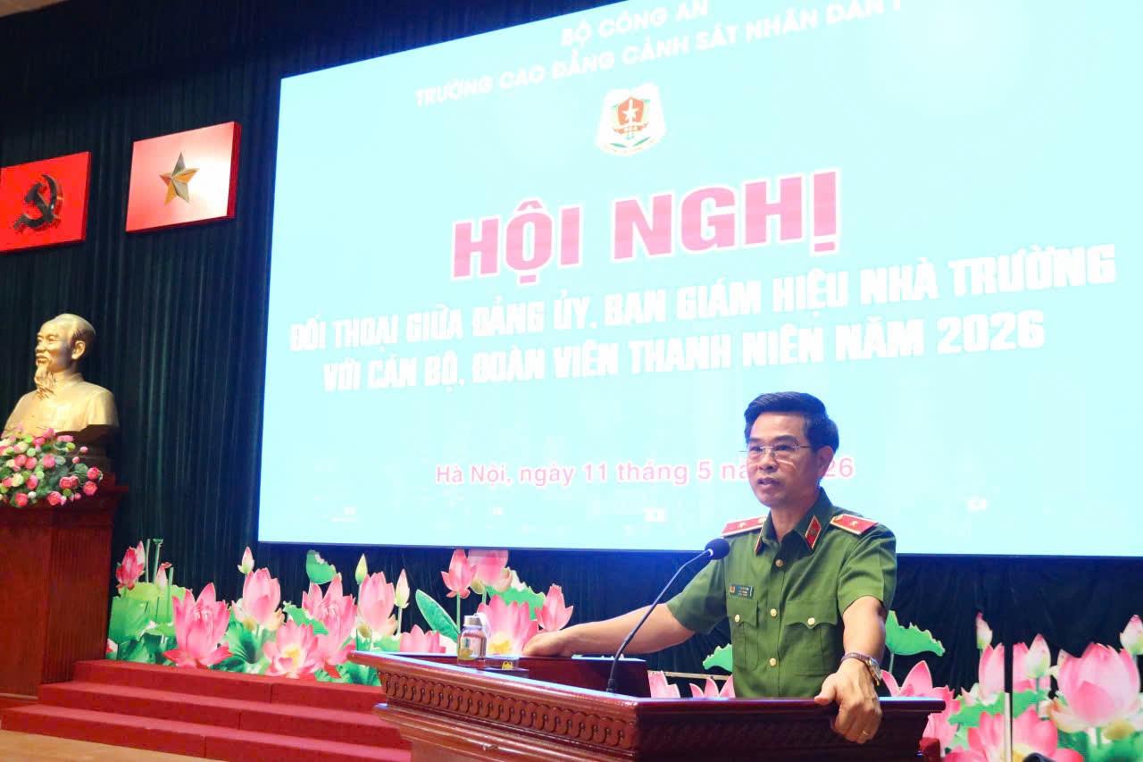 Hội nghị đối thoại giữa Đảng ủy, Ban Giám hiệu với đoàn viên thanh niên