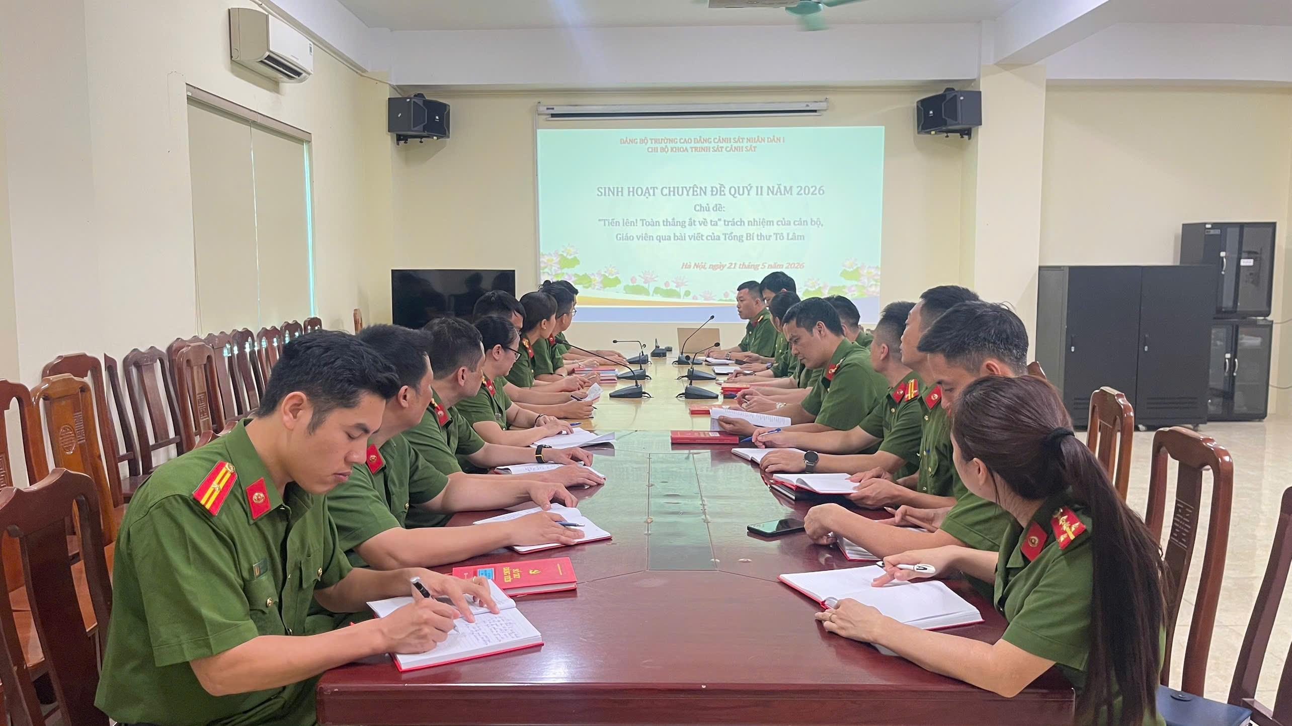 Chi bộ Khoa Trinh sát cảnh sát tổ chức sinh hoạt chính trị đặc biệt  “Dưới cờ Đảng quang vinh, Công an nhân dân vững tin cùng đất nước bước vào kỷ nguyên mới”